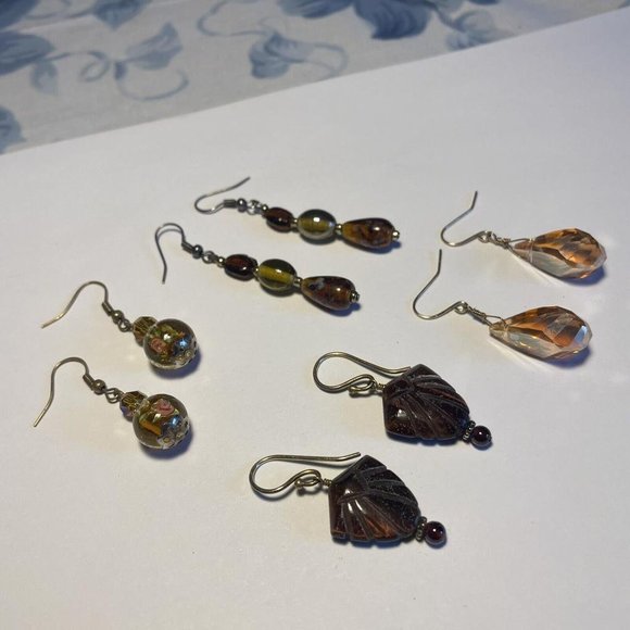 Lot Of 3 Mixture Dangle Drop Costume Earrings Pierced - Stone / Glass Mix - Picture 1 of 9